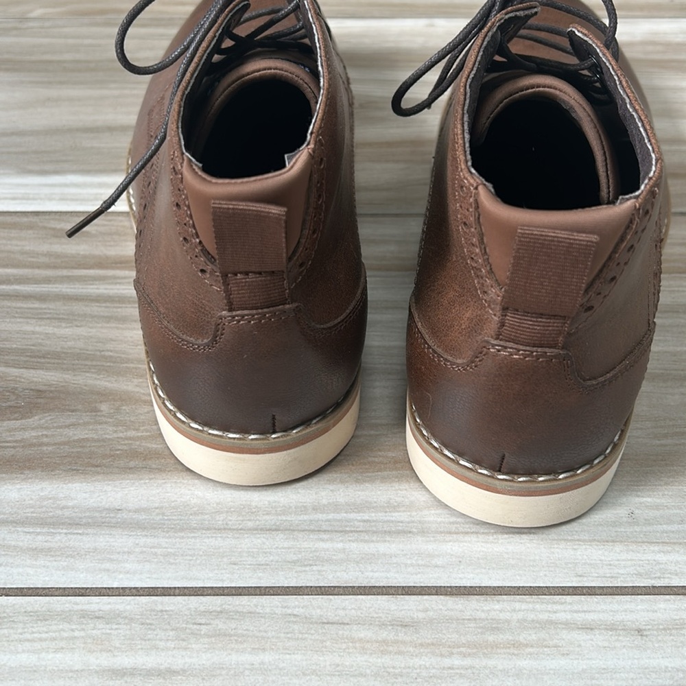 NWOT  Steve Madden Baxter Chukka Boots (For Men)
Size 11.5 - Picture 3 of 5